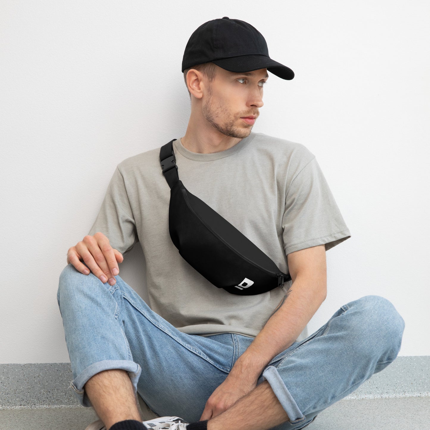 D Fanny Pack